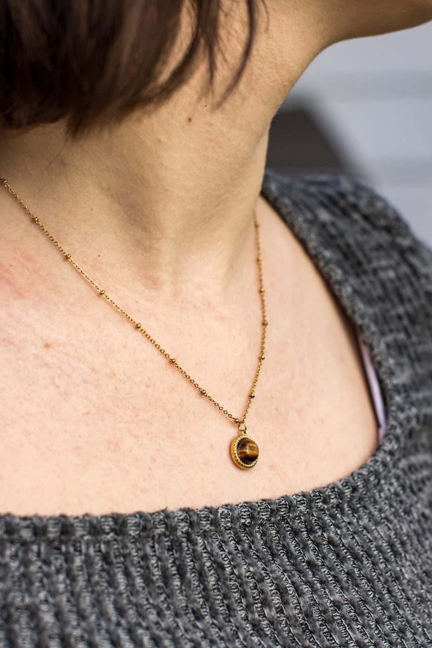 Collier acier inoxydable doré pendentif torsadé