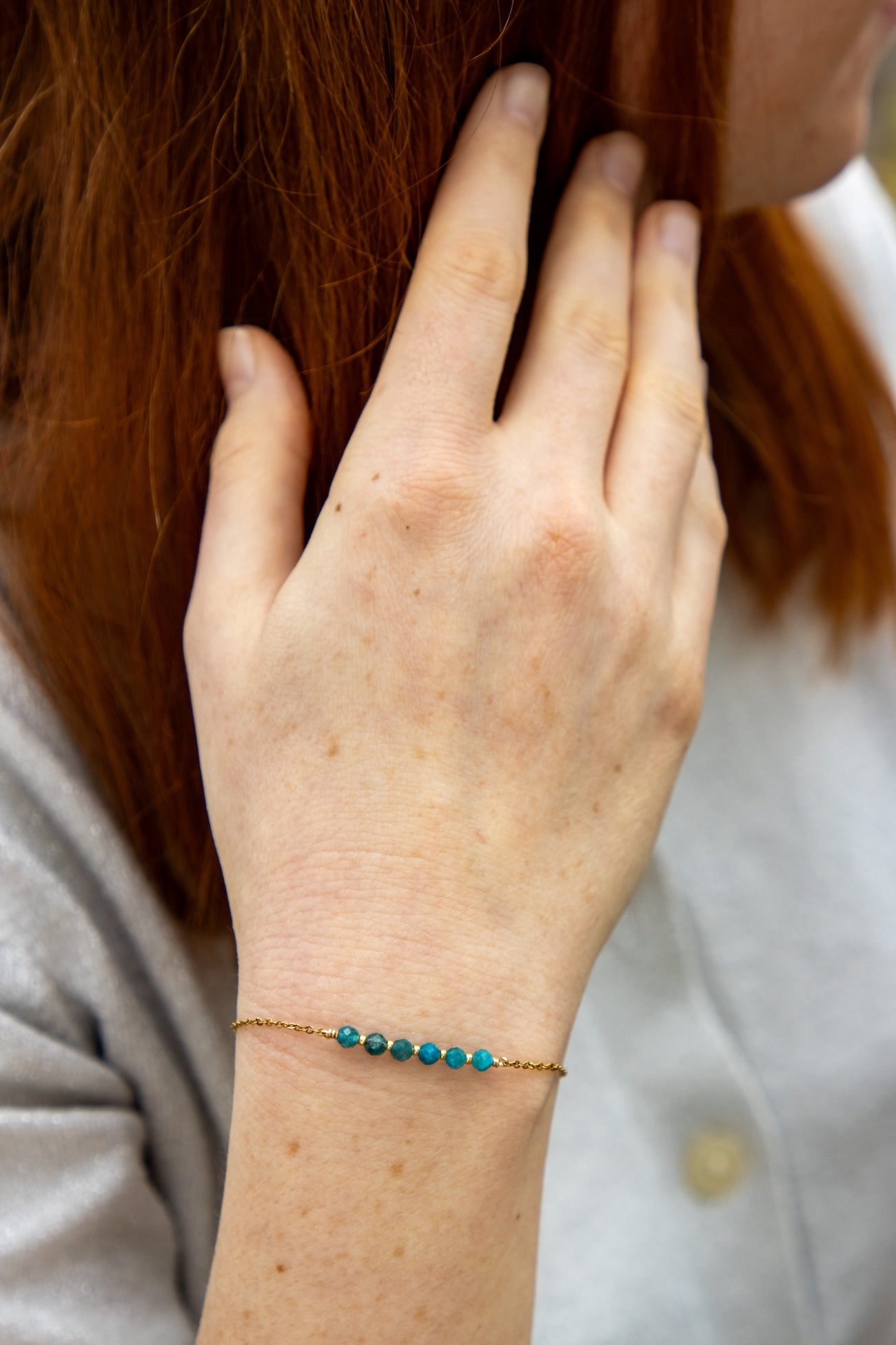 Bracelet acier inoxydable doré et pierres naturelles