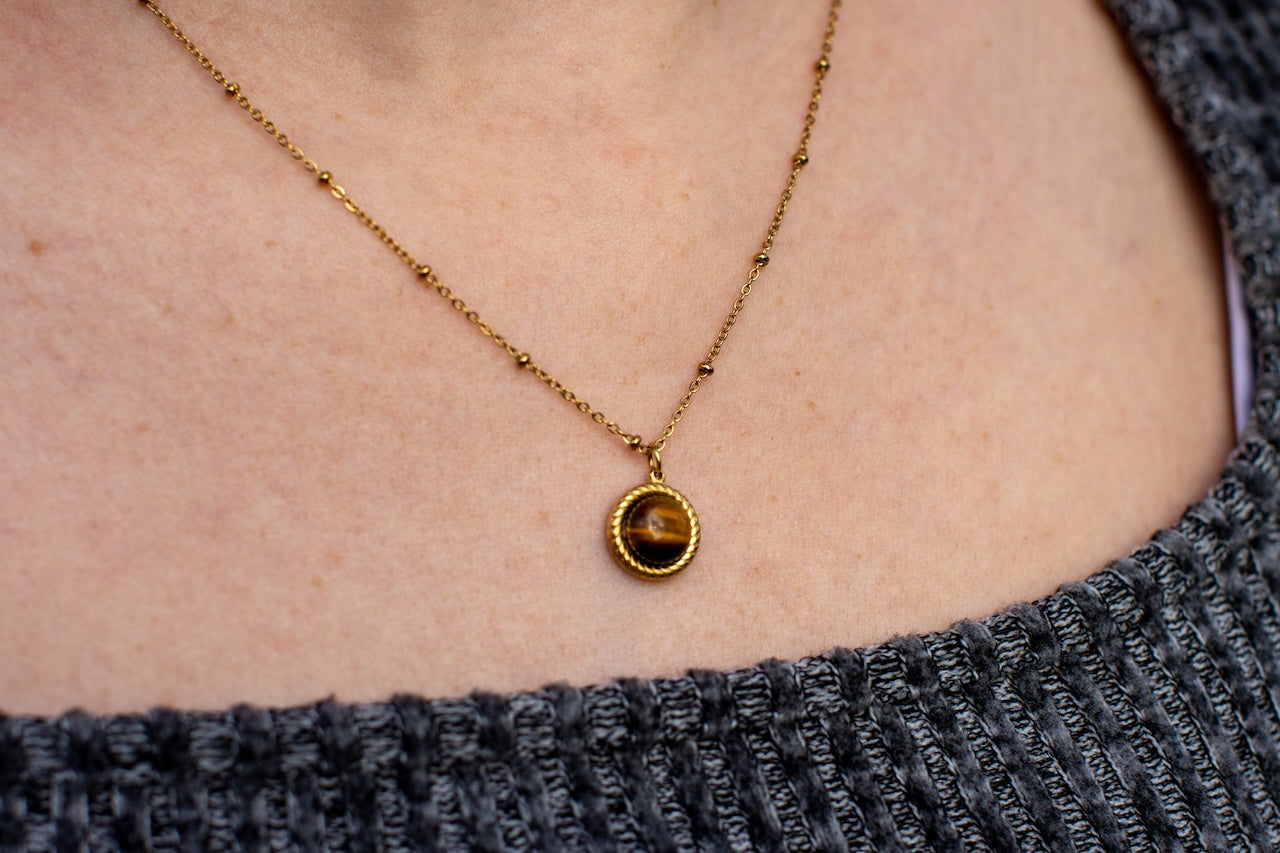 Collier acier inoxydable doré pendentif torsadé