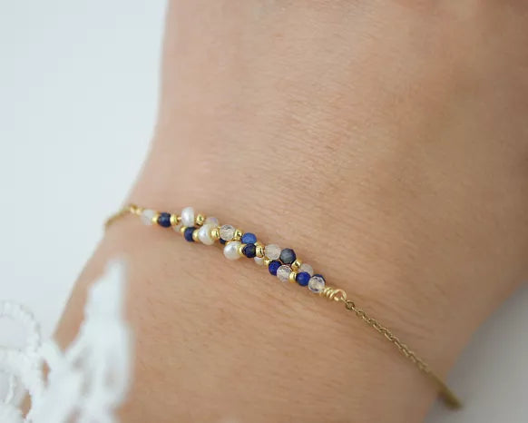 Bracelet tressé en pierres naturelles